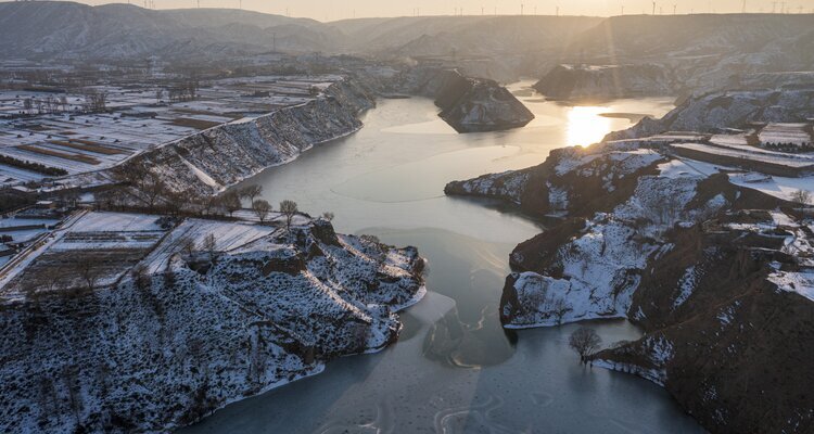 Jingbian Wave Valley is covered in snow