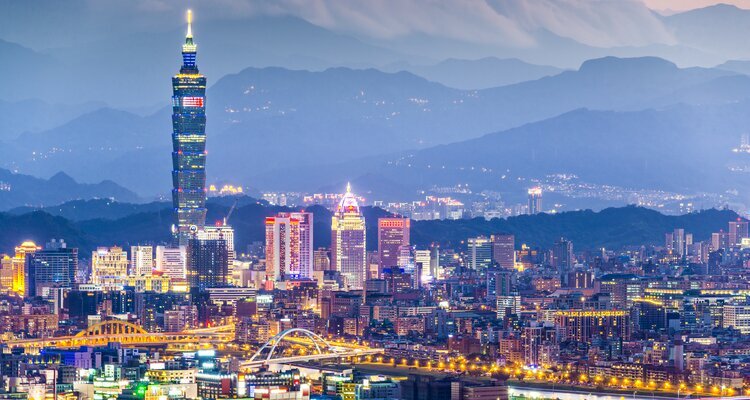 Taipei 101 and city skyline