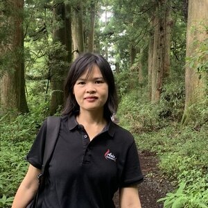 Travel advisor Sharon