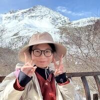 Sarah Zhou, Chengdu Tour Guide