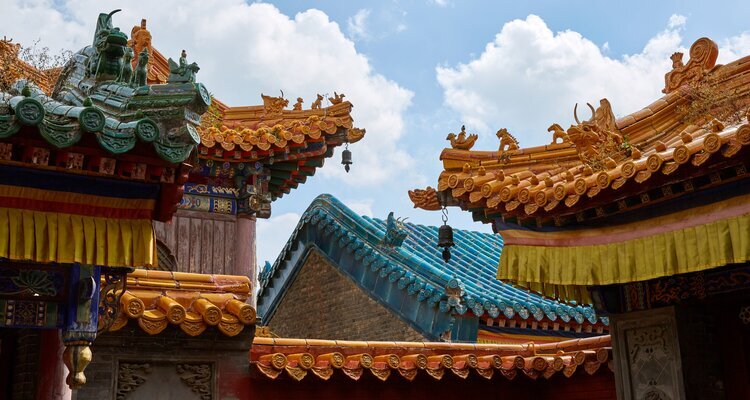 Wutai Mountain, roof with colorful glazed tile
