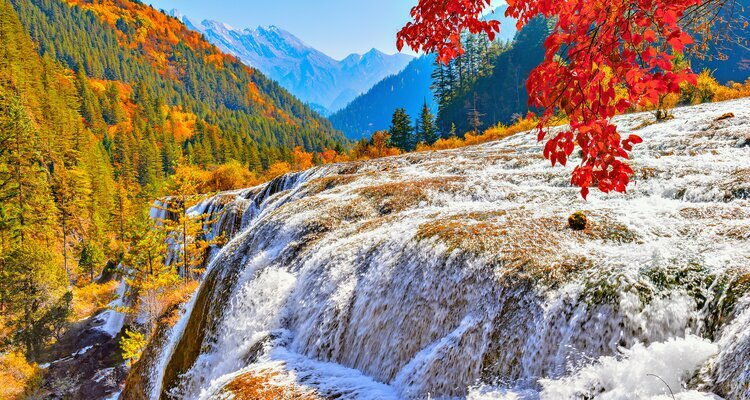 Pearl Shoal Waterfall