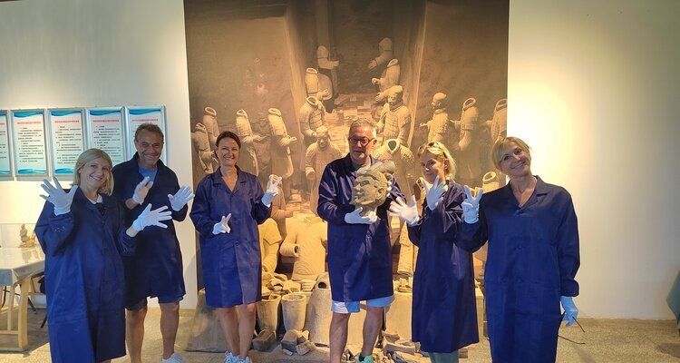 Experimente de primera mano el trabajo de restauración de los Guerreros de Terracota.