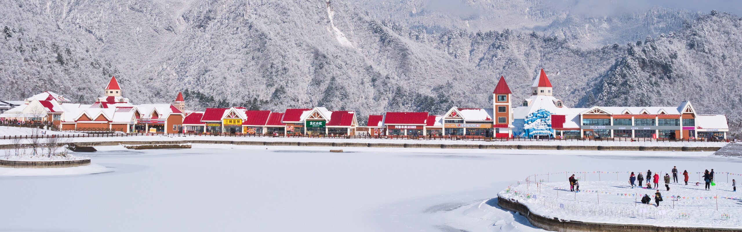Xiling Snow Mountain: Our Favourite Winter Escape from Chengdu