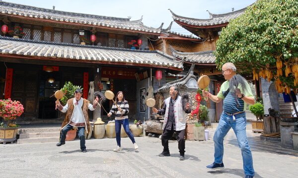 东巴族文化を勉強