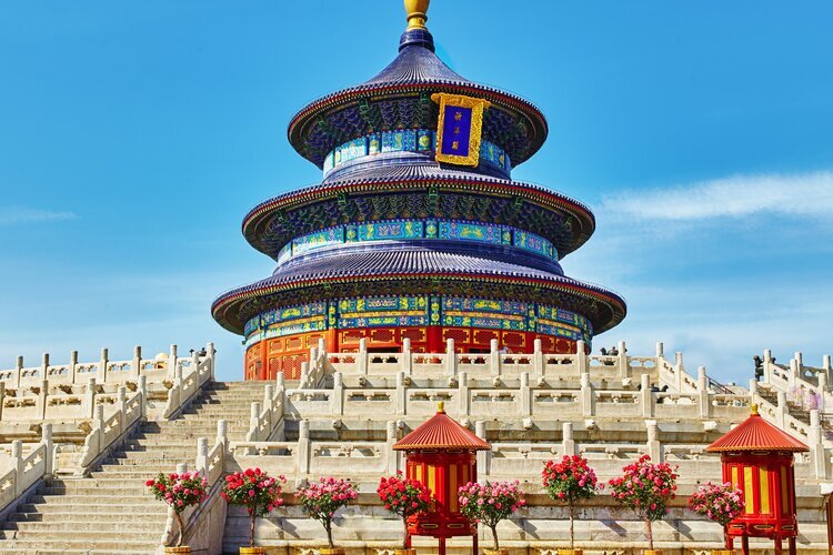 The Hall of Prayer for Good Harvests and Chinese roses