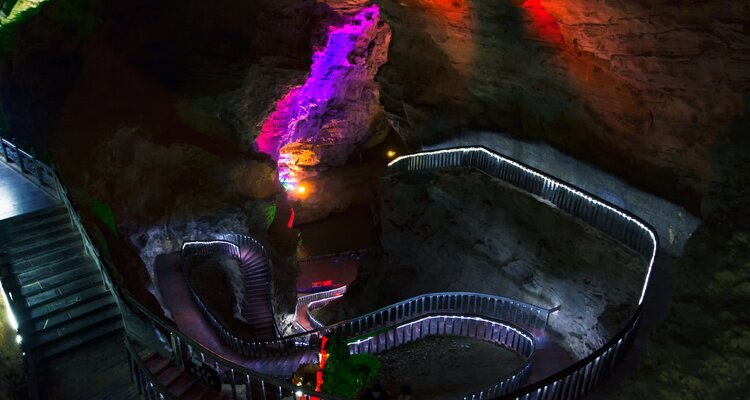 The interior scenery of Huanglong Cave Yellow Dragon Cave in Zhangjiajie, Hunan, China