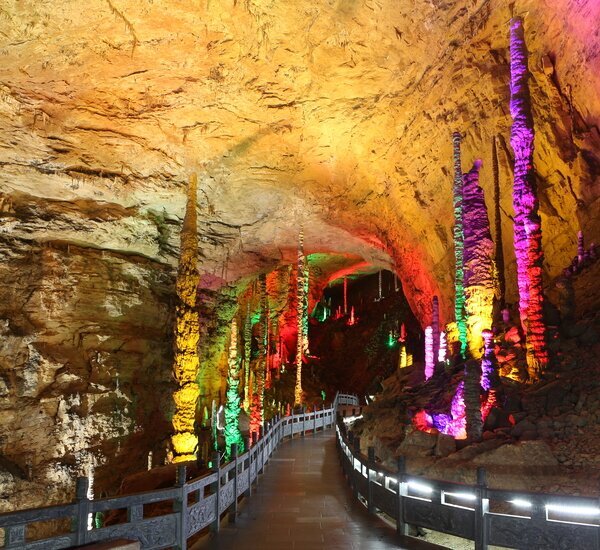 Zhangjiajie Yellow Dragon Cave: How to Visit & What to See