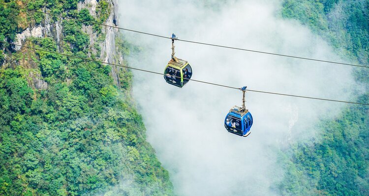 Sea of ​​clouds, Cable Car, Tianmen Mountain Park, Zhangjiajie City, Hunan Province, China