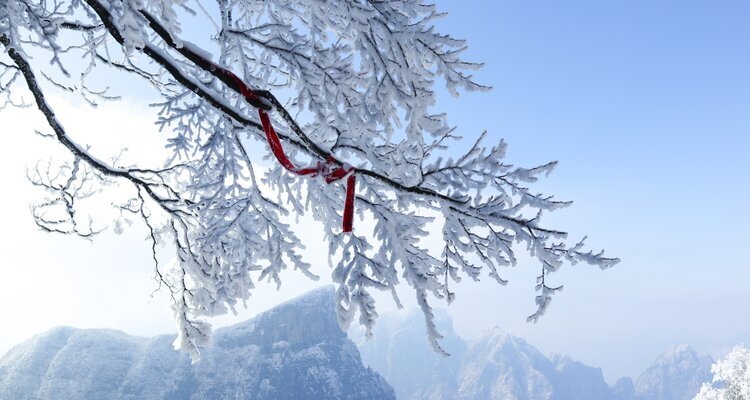 Tianmen Mountain, Zhangjiajie, Hunan, China, winter snow, rime ice