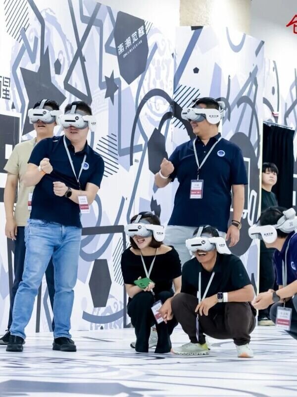 Знакомство с новейшими китайскими VR-технологиями в Шанхае.