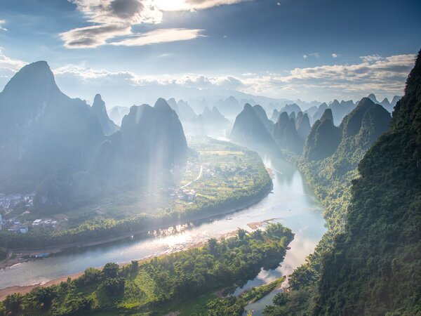 atemberaubende Panoramen entlang des Li-Flusses