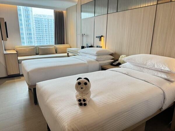 Harbour Plaza Metropolis