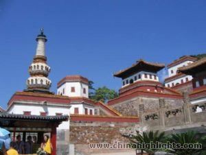 Чэндэ летний курорт