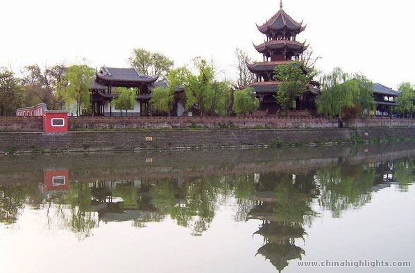 成都都江堰、青城山3泊4日間