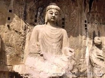 鄭州発洛陽世界遺産の旅(1泊2日間)