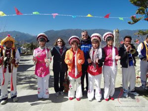 China Highlights clients with Naxi people China Highlights clients with Naxi people
