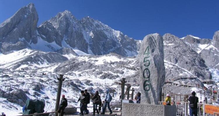 Jade Dragon Snow Mountain