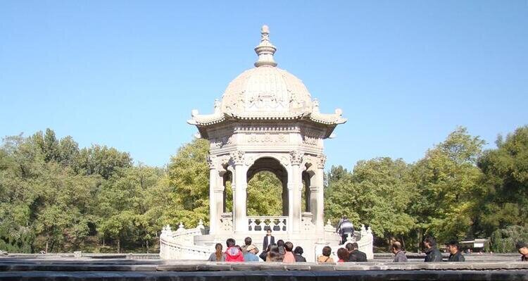 Pavilion in the Old Summer Palace